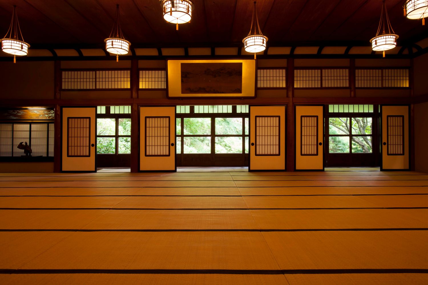 広間 もくせい