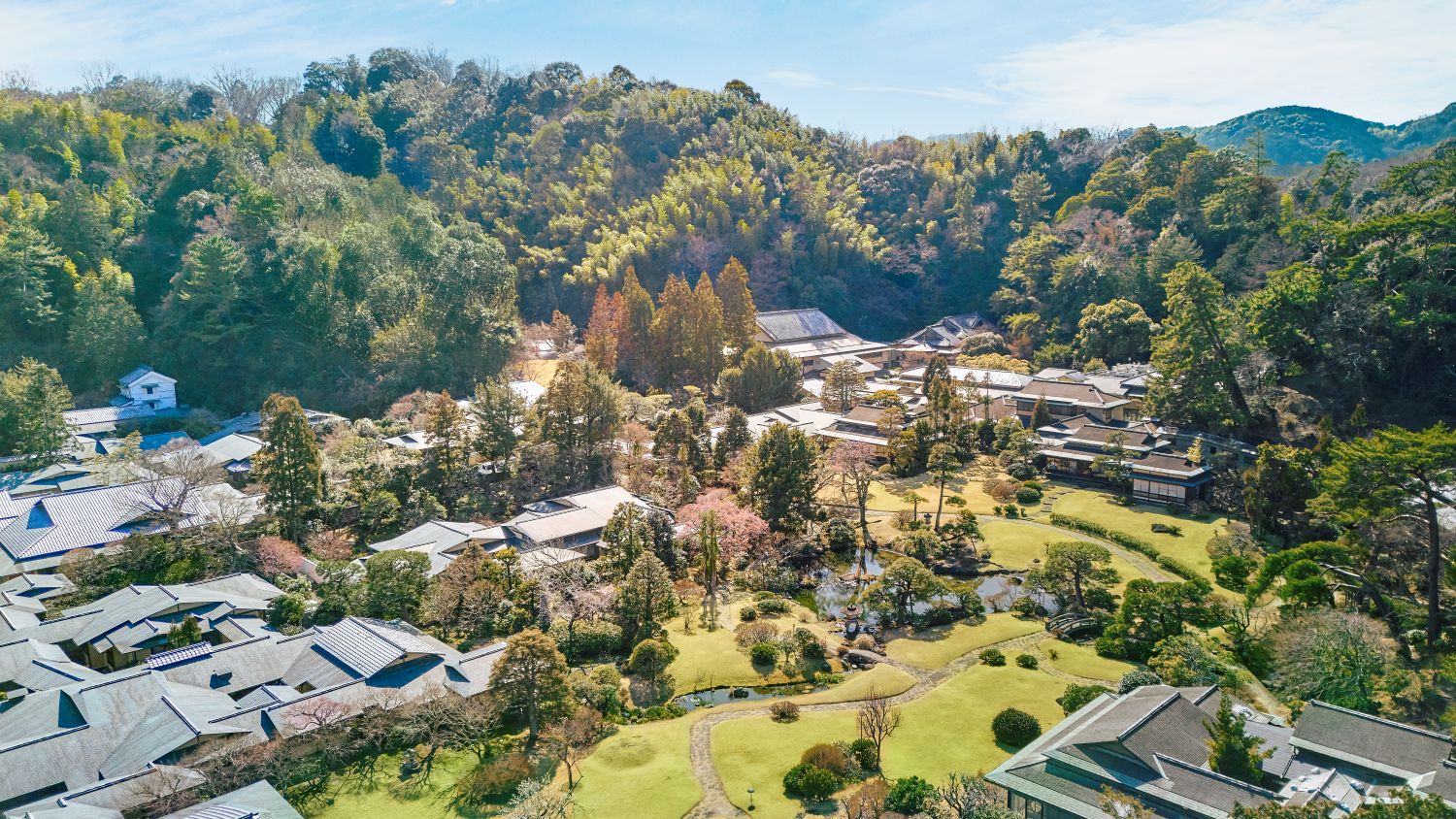 三養荘の庭園